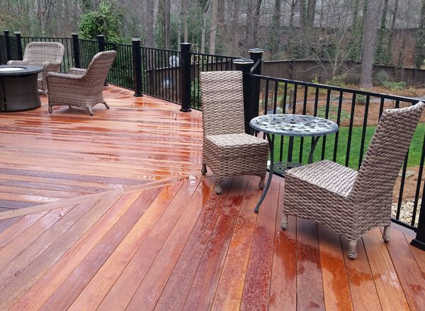 Decorating Your Deck For The Holidays