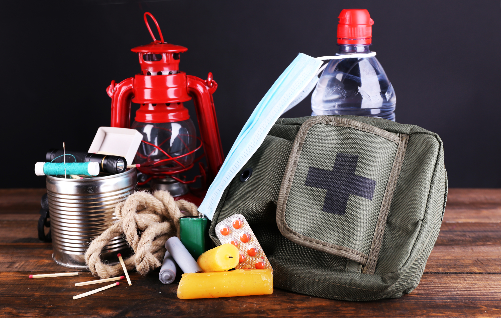 Everything you need to know about creating a home emergency kit